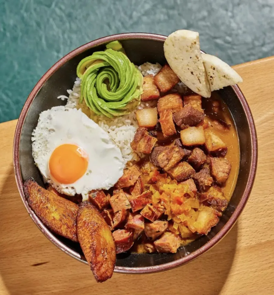 Bean cazuela
